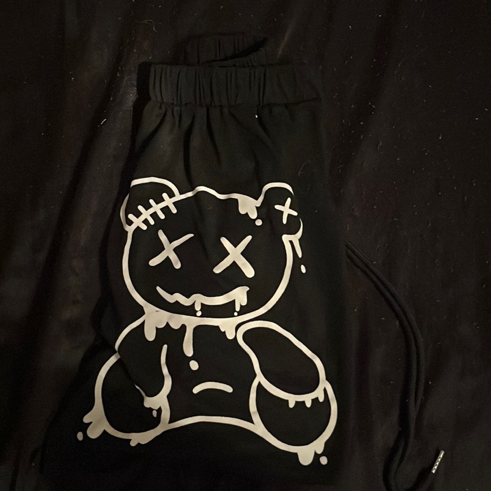 Romwe black athletic shorts